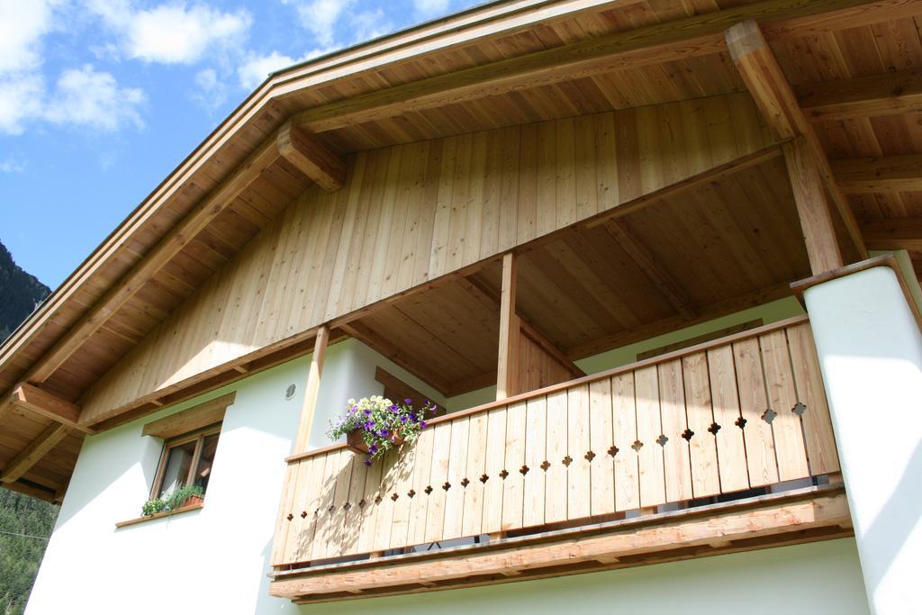 Ferienhaus "Larch Soge" Apartment Racines Ngoại thất bức ảnh